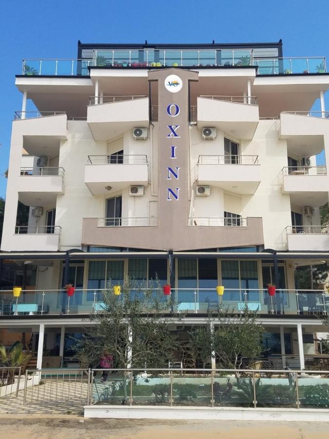Vila Oxinn Kryemedhej ภายนอก รูปภาพ