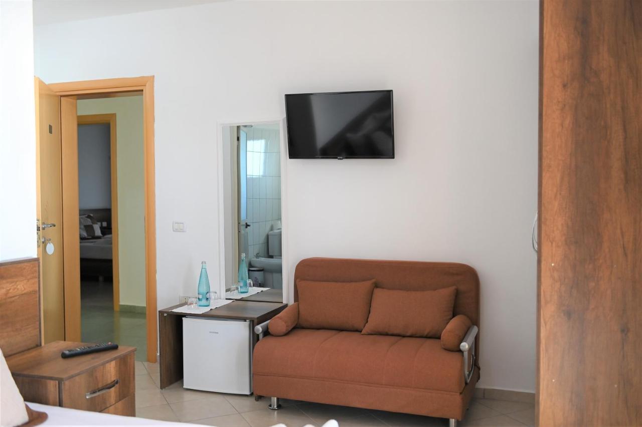 Vila Oxinn Kryemedhej ภายนอก รูปภาพ