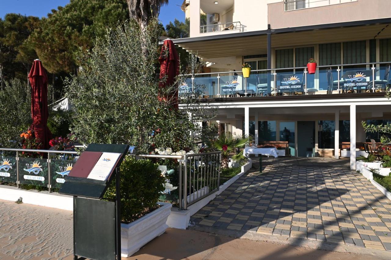 Vila Oxinn Kryemedhej ภายนอก รูปภาพ